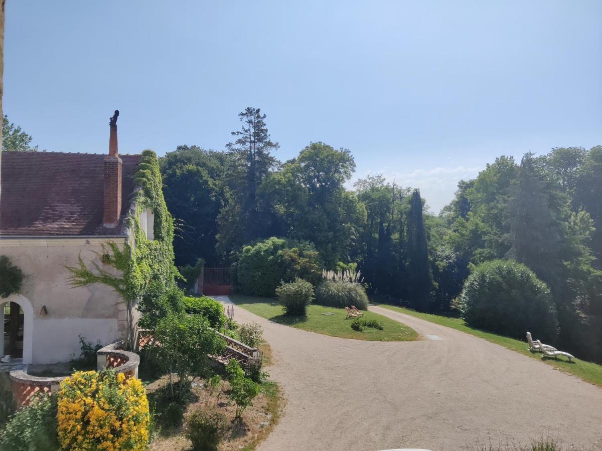Chateau De La Huberdiere Nazelles-Negron 외부 사진