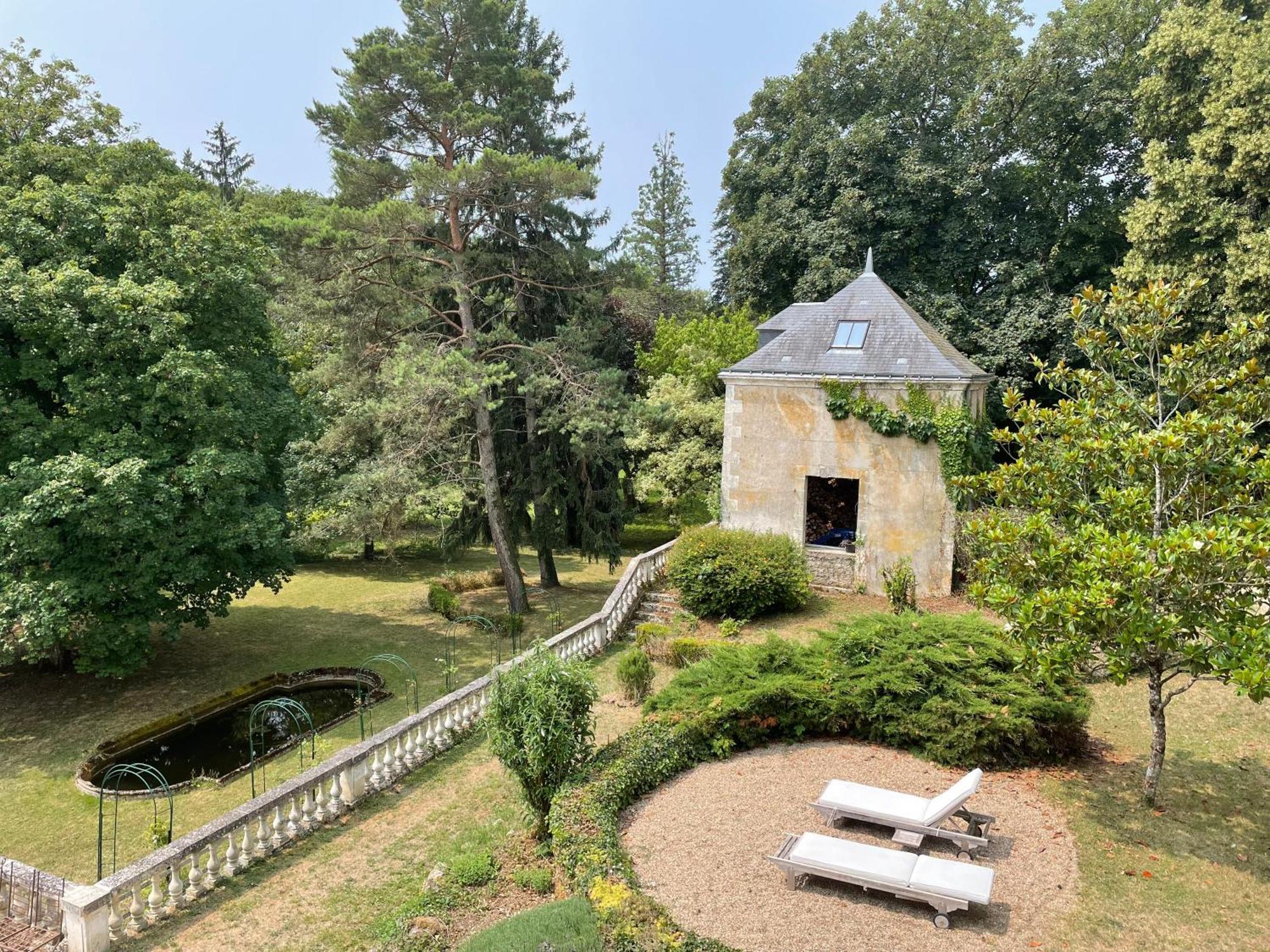 Chateau De La Huberdiere Nazelles-Negron 외부 사진